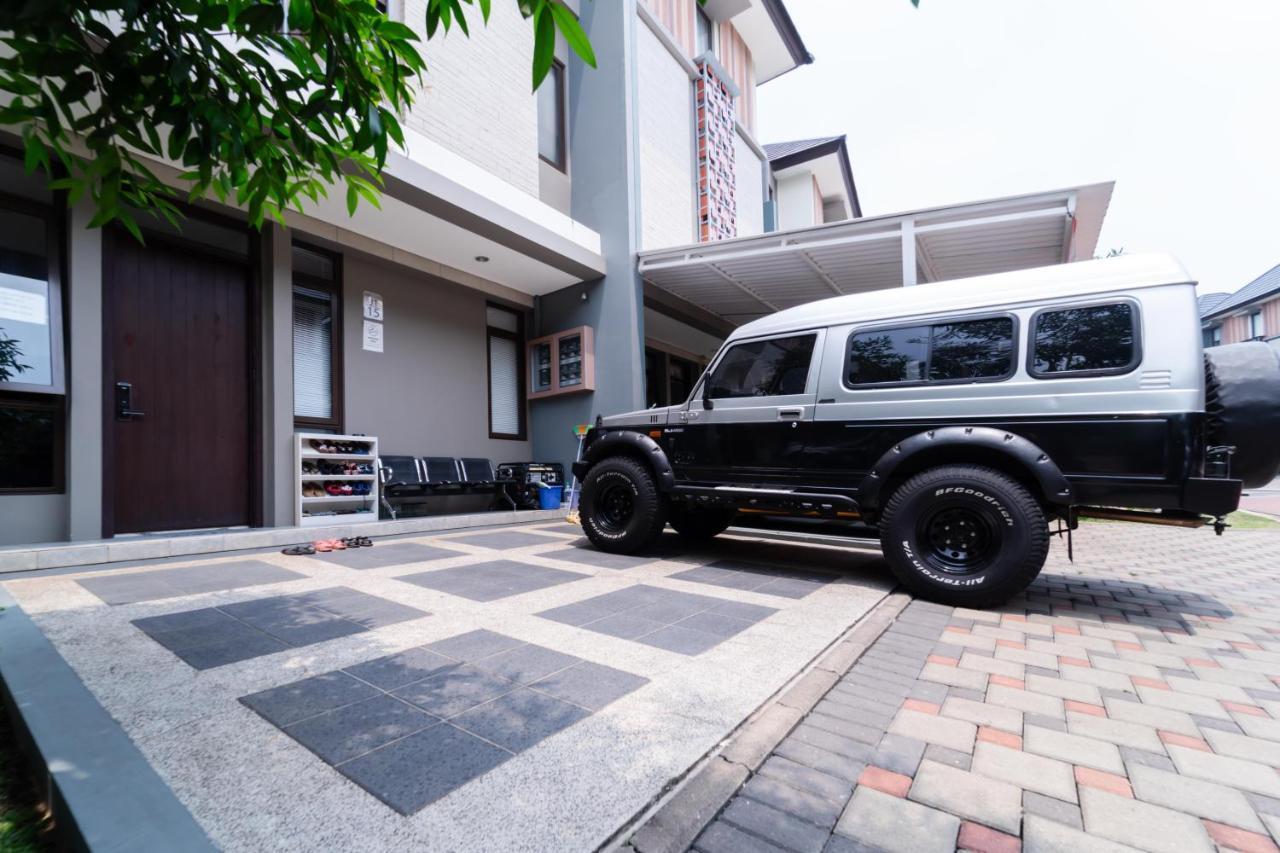 คูลคอสต์ เนียร์ อิอ้อนมอลล์ บีเอสดี Hotel Pagedangan ภายนอก รูปภาพ
