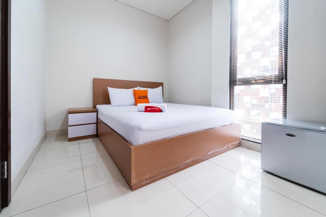 คูลคอสต์ เนียร์ อิอ้อนมอลล์ บีเอสดี Hotel Pagedangan ภายนอก รูปภาพ